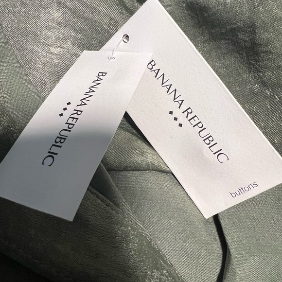 Banana Republic Green 3/4 Sleeve Hi Low Blouse Top - Picture 8 of 10